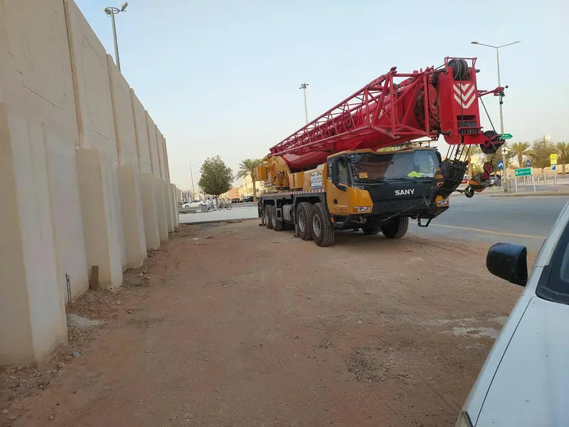كرين متنقل لخدمات الرفع في الرياض